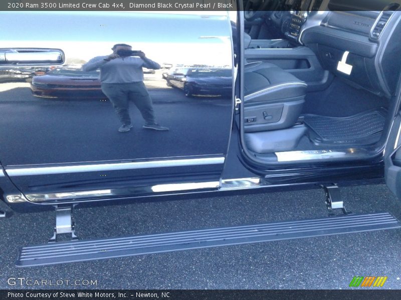 Diamond Black Crystal Pearl / Black 2020 Ram 3500 Limited Crew Cab 4x4