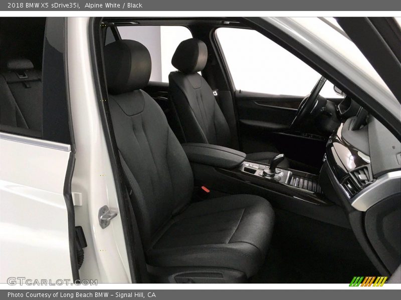 Alpine White / Black 2018 BMW X5 sDrive35i