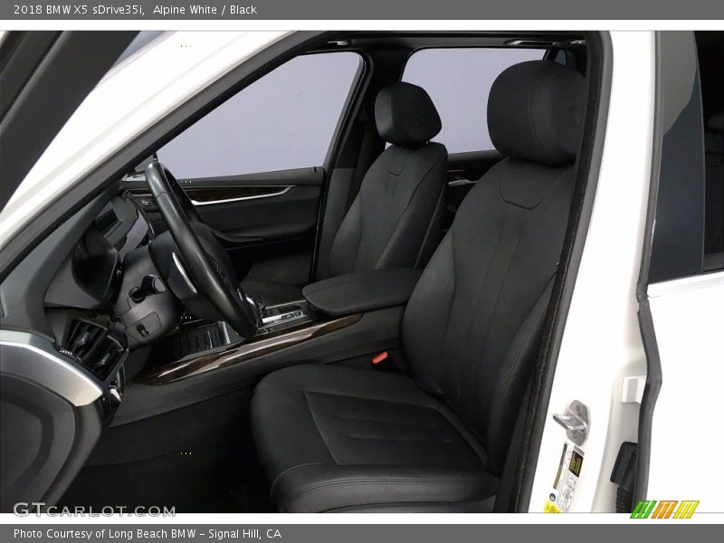 Alpine White / Black 2018 BMW X5 sDrive35i