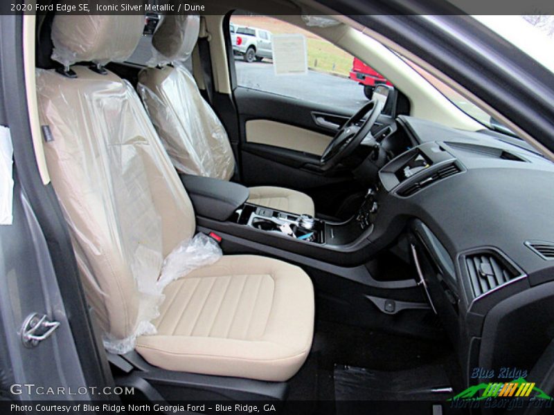 Iconic Silver Metallic / Dune 2020 Ford Edge SE