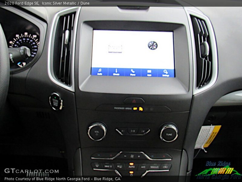 Iconic Silver Metallic / Dune 2020 Ford Edge SE