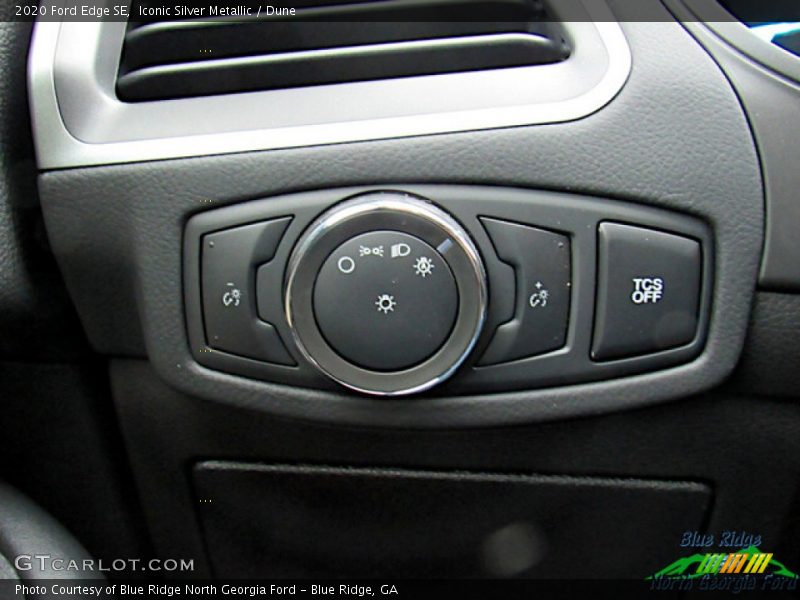 Iconic Silver Metallic / Dune 2020 Ford Edge SE