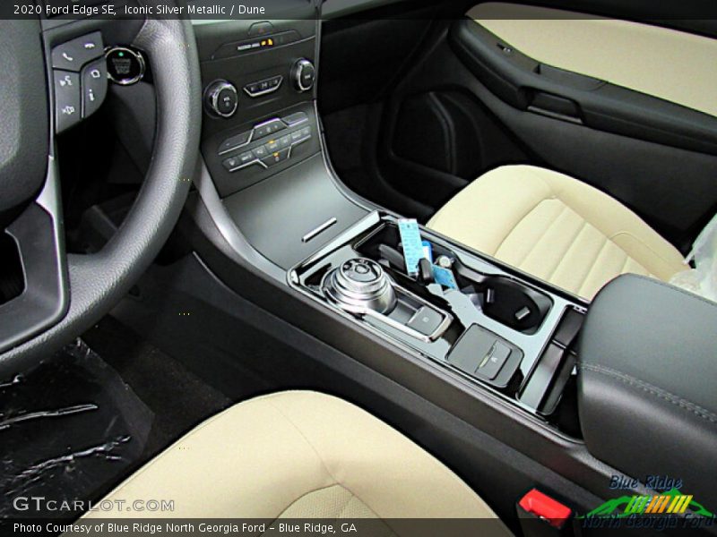 Iconic Silver Metallic / Dune 2020 Ford Edge SE