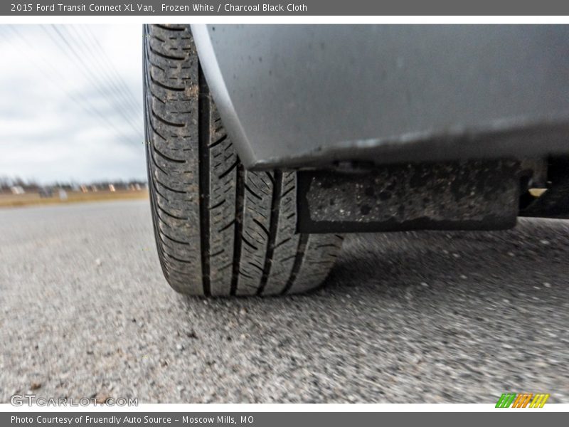 Frozen White / Charcoal Black Cloth 2015 Ford Transit Connect XL Van