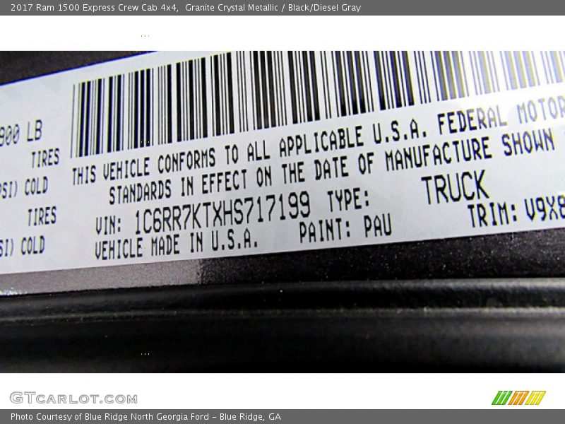 Granite Crystal Metallic / Black/Diesel Gray 2017 Ram 1500 Express Crew Cab 4x4