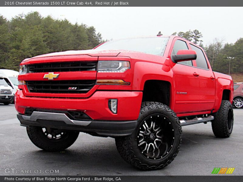 Red Hot / Jet Black 2016 Chevrolet Silverado 1500 LT Crew Cab 4x4