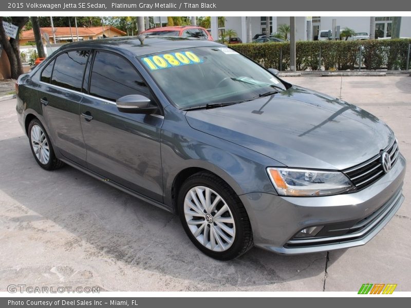 Platinum Gray Metallic / Titan Black 2015 Volkswagen Jetta SE Sedan