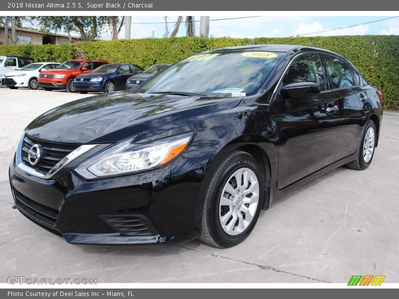 Super Black / Charcoal 2018 Nissan Altima 2.5 S