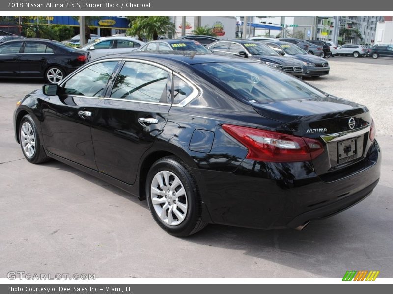 Super Black / Charcoal 2018 Nissan Altima 2.5 S