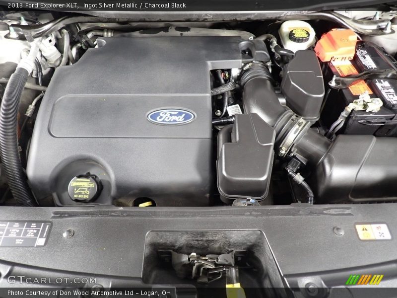 Ingot Silver Metallic / Charcoal Black 2013 Ford Explorer XLT