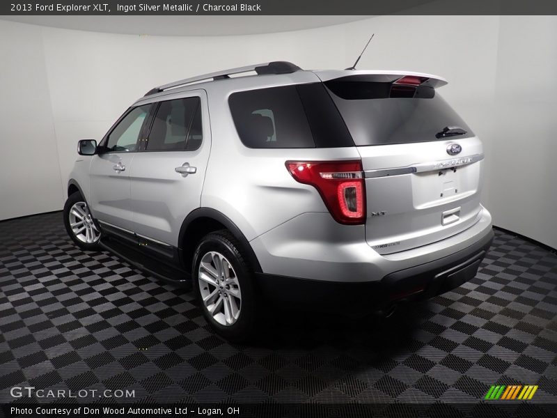 Ingot Silver Metallic / Charcoal Black 2013 Ford Explorer XLT