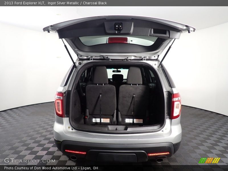 Ingot Silver Metallic / Charcoal Black 2013 Ford Explorer XLT