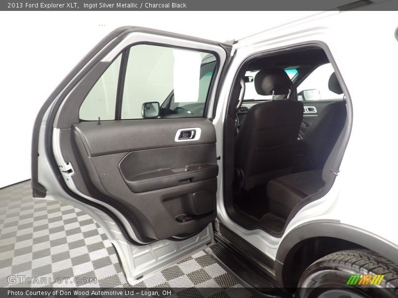 Ingot Silver Metallic / Charcoal Black 2013 Ford Explorer XLT