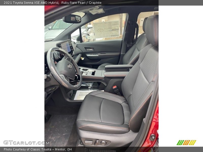 Ruby Flare Pearl / Graphite 2021 Toyota Sienna XSE AWD Hybrid