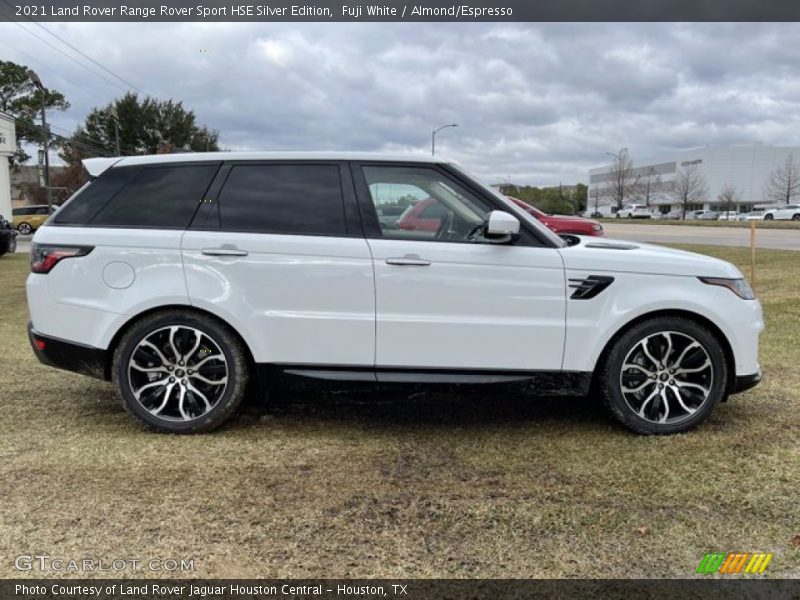  2021 Range Rover Sport HSE Silver Edition Fuji White