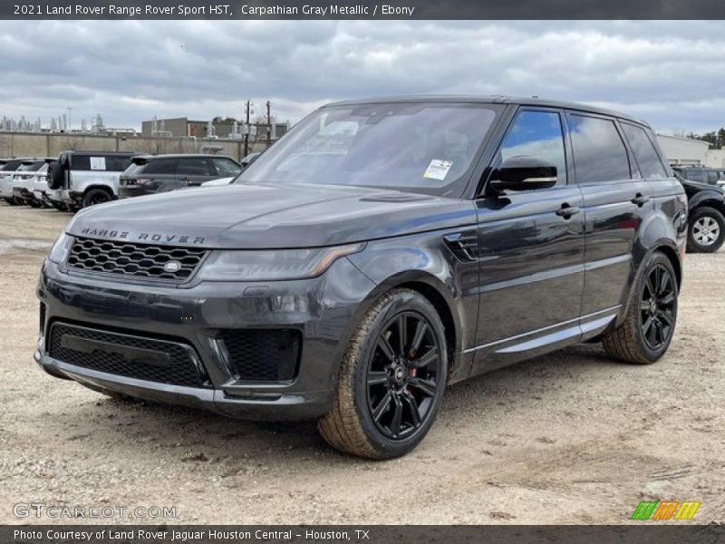 Front 3/4 View of 2021 Range Rover Sport HST