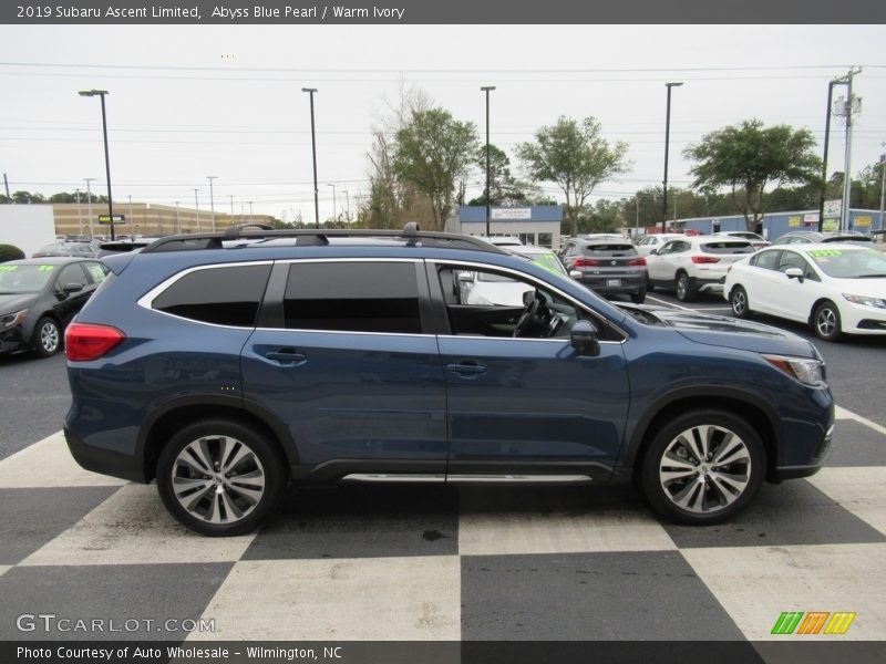 Abyss Blue Pearl / Warm Ivory 2019 Subaru Ascent Limited
