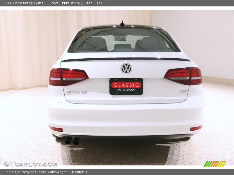 Pure White / Titan Black 2018 Volkswagen Jetta SE Sport