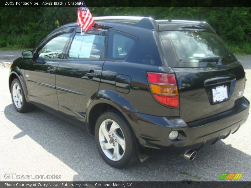 Abyss Black / Graphite 2005 Pontiac Vibe