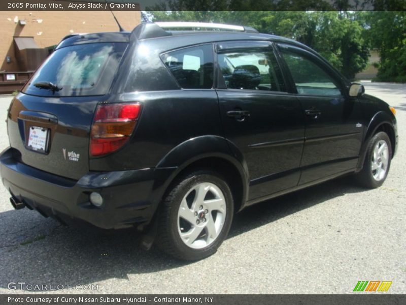 Abyss Black / Graphite 2005 Pontiac Vibe