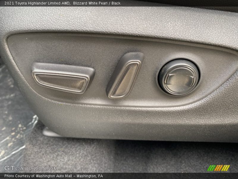 Blizzard White Pearl / Black 2021 Toyota Highlander Limited AWD