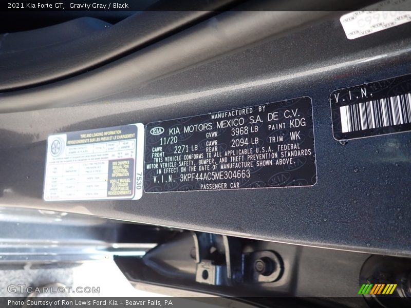 Gravity Gray / Black 2021 Kia Forte GT