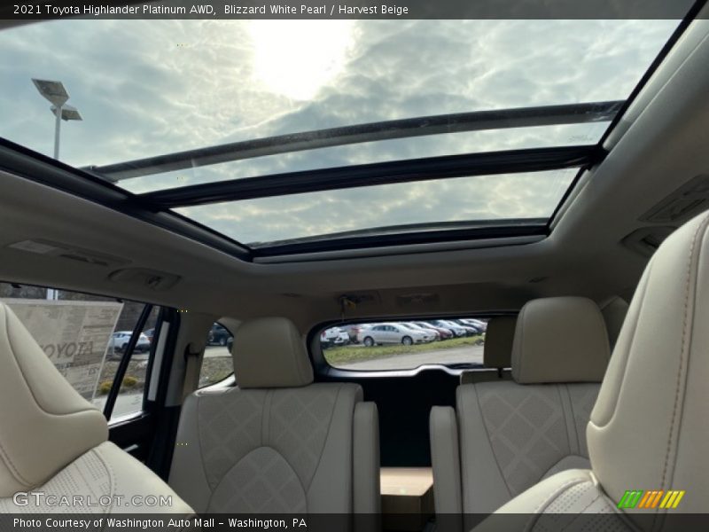Blizzard White Pearl / Harvest Beige 2021 Toyota Highlander Platinum AWD