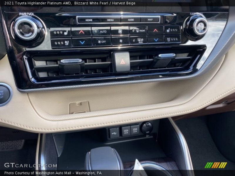 Blizzard White Pearl / Harvest Beige 2021 Toyota Highlander Platinum AWD