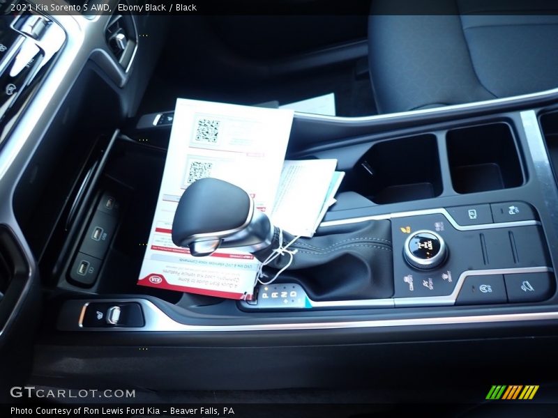 Ebony Black / Black 2021 Kia Sorento S AWD