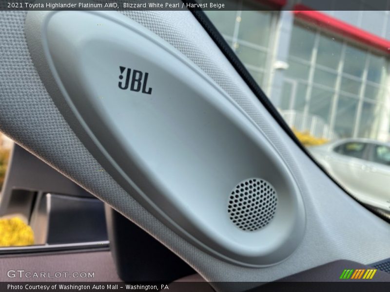 Blizzard White Pearl / Harvest Beige 2021 Toyota Highlander Platinum AWD