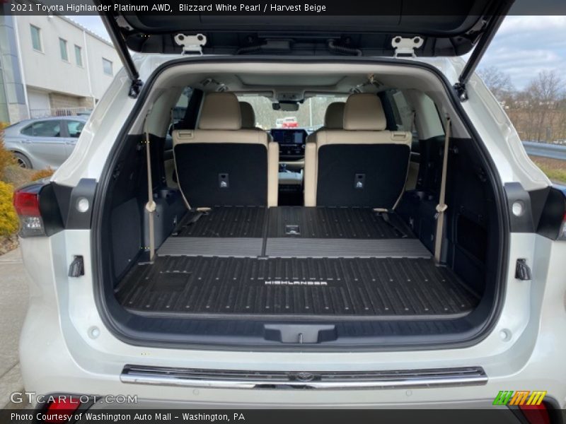 Blizzard White Pearl / Harvest Beige 2021 Toyota Highlander Platinum AWD