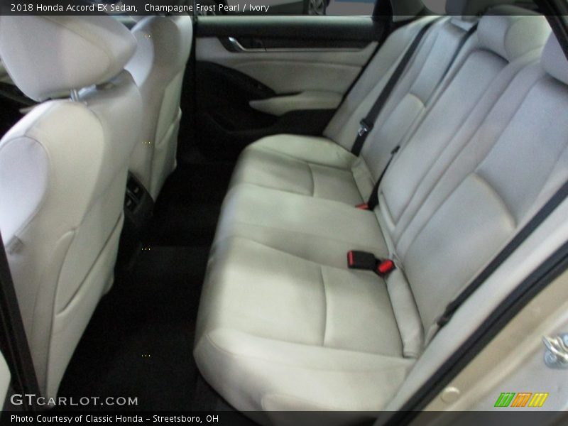 Champagne Frost Pearl / Ivory 2018 Honda Accord EX Sedan