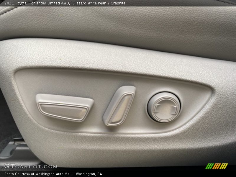 Blizzard White Pearl / Graphite 2021 Toyota Highlander Limited AWD