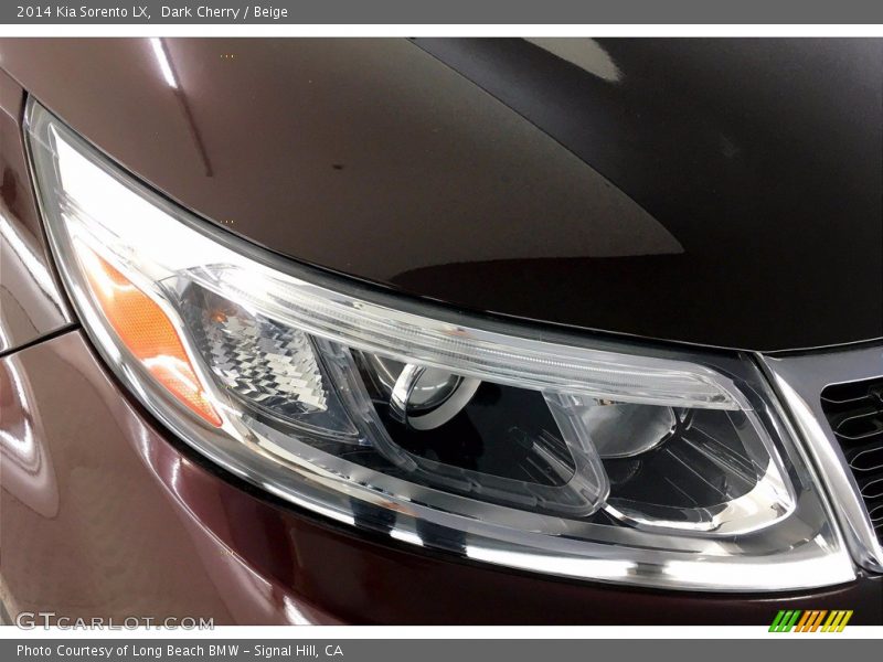 Dark Cherry / Beige 2014 Kia Sorento LX