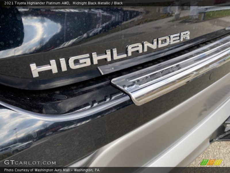 Midnight Black Metallic / Black 2021 Toyota Highlander Platinum AWD