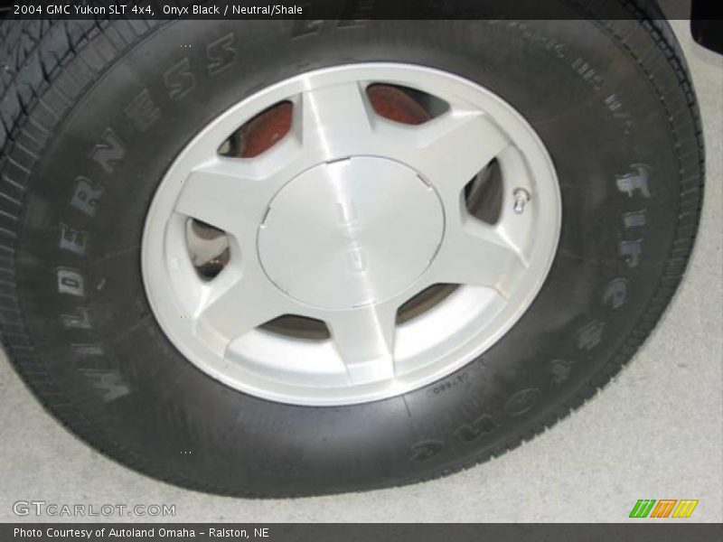 Onyx Black / Neutral/Shale 2004 GMC Yukon SLT 4x4