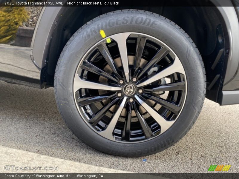  2021 Highlander XSE AWD Wheel