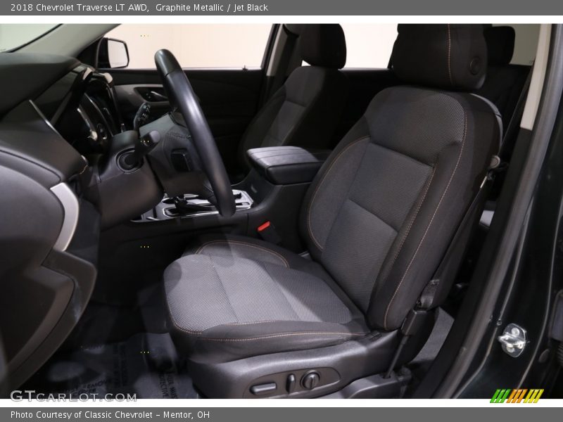 Graphite Metallic / Jet Black 2018 Chevrolet Traverse LT AWD