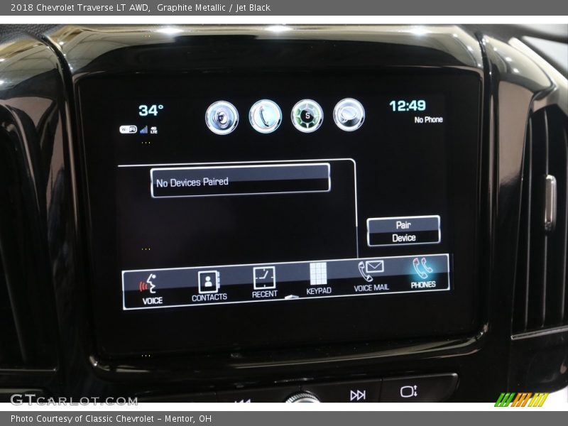 Graphite Metallic / Jet Black 2018 Chevrolet Traverse LT AWD