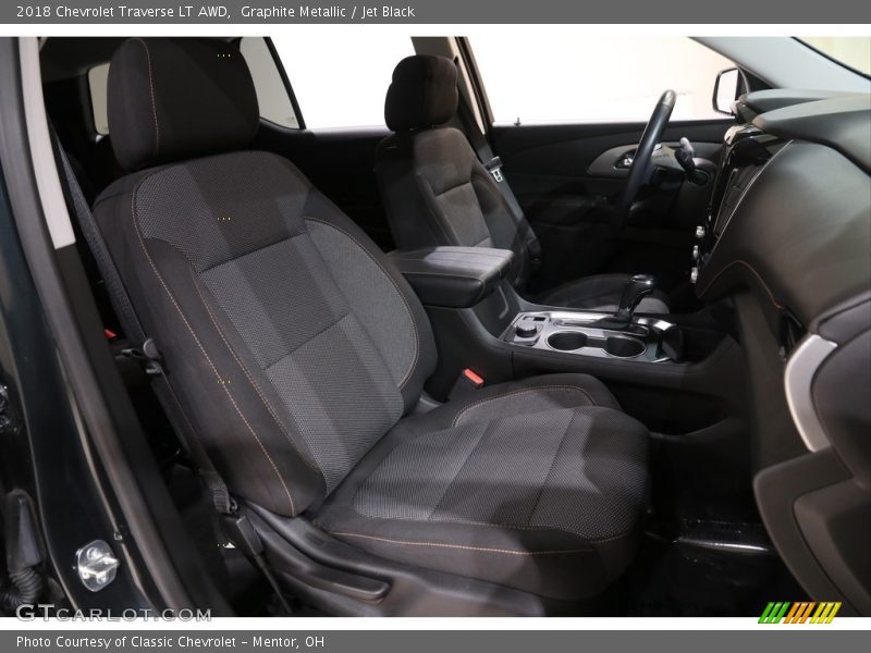 Graphite Metallic / Jet Black 2018 Chevrolet Traverse LT AWD