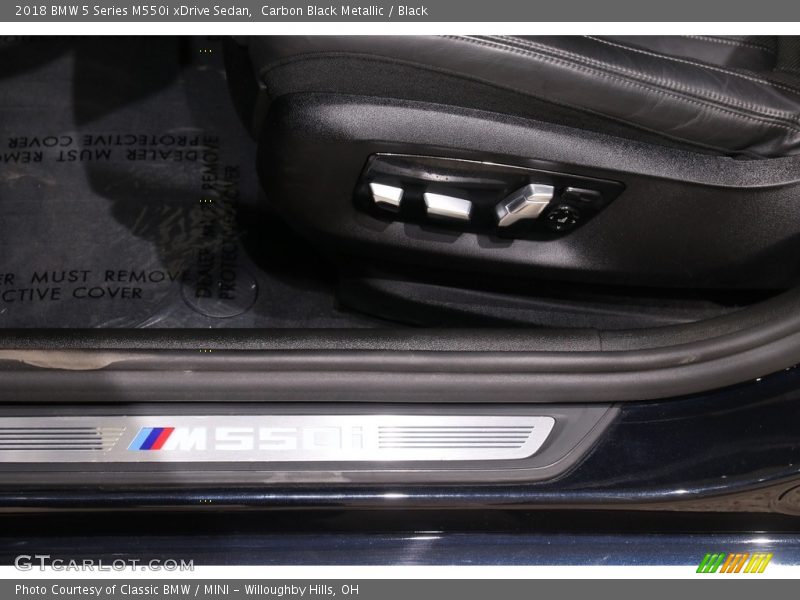Carbon Black Metallic / Black 2018 BMW 5 Series M550i xDrive Sedan