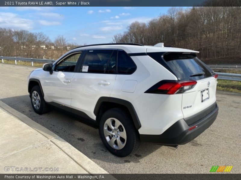 Super White / Black 2021 Toyota RAV4 LE AWD