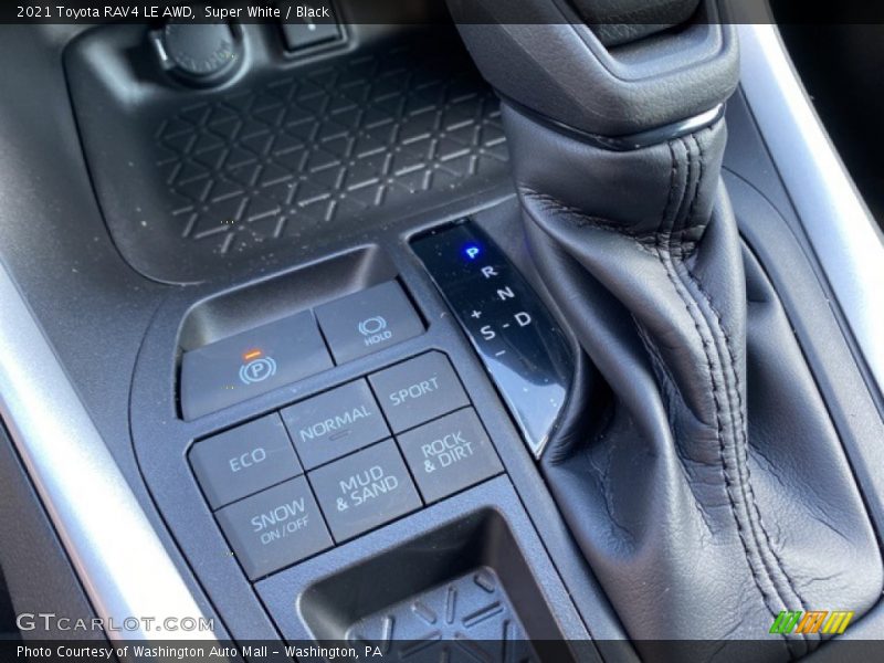 Super White / Black 2021 Toyota RAV4 LE AWD
