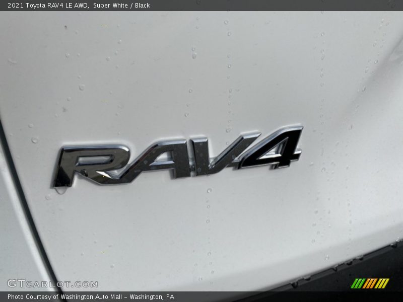 Super White / Black 2021 Toyota RAV4 LE AWD