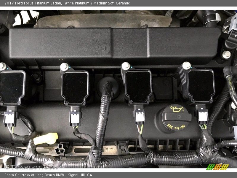 White Platinum / Medium Soft Ceramic 2017 Ford Focus Titanium Sedan