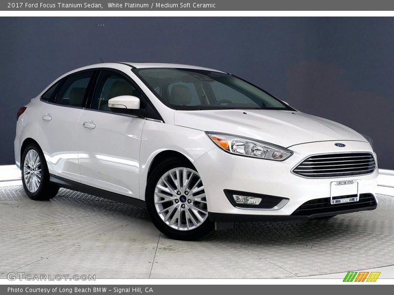 White Platinum / Medium Soft Ceramic 2017 Ford Focus Titanium Sedan