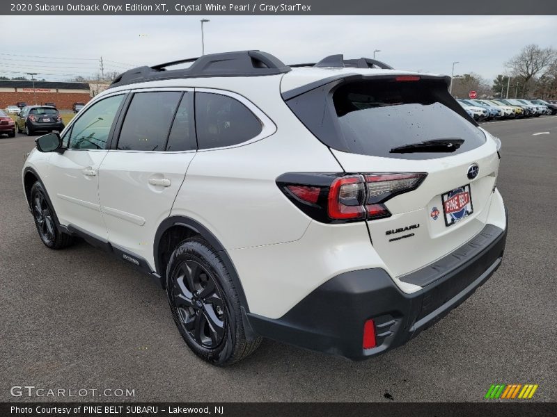 Crystal White Pearl / Gray StarTex 2020 Subaru Outback Onyx Edition XT