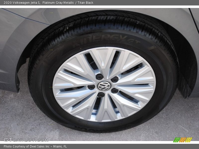 Platinum Gray Metallic / Titan Black 2020 Volkswagen Jetta S