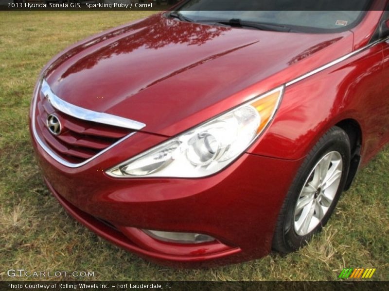 Sparkling Ruby / Camel 2013 Hyundai Sonata GLS