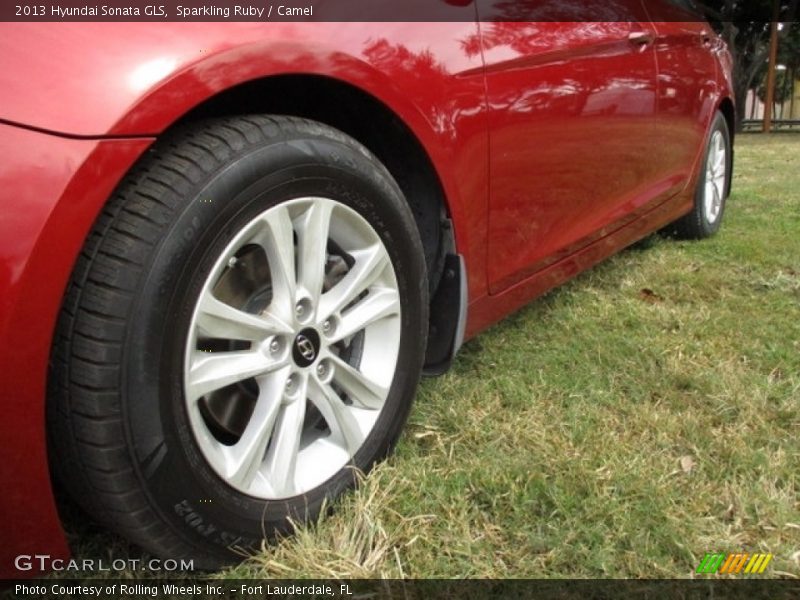 Sparkling Ruby / Camel 2013 Hyundai Sonata GLS
